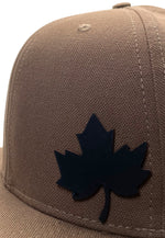 Lade das Bild in den Galerie-Viewer, snapback cap gröbenstädt |holz|